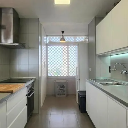 Appartamento Rosalia, Located On The 9th Floor With Amazing Sea Views And 2 Large Swimming Pools! *