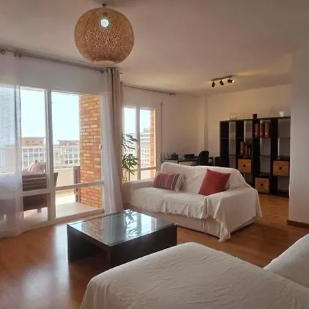 Rosalia, Located On The 9th Floor With Amazing Sea Views And 2 Large Swimming Pools! Lejlighed *
